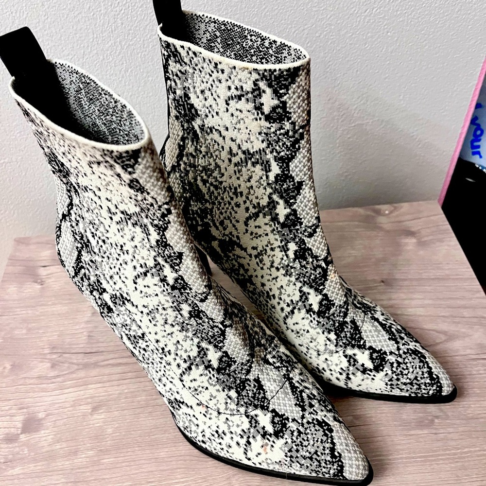 Steve Madden Booties